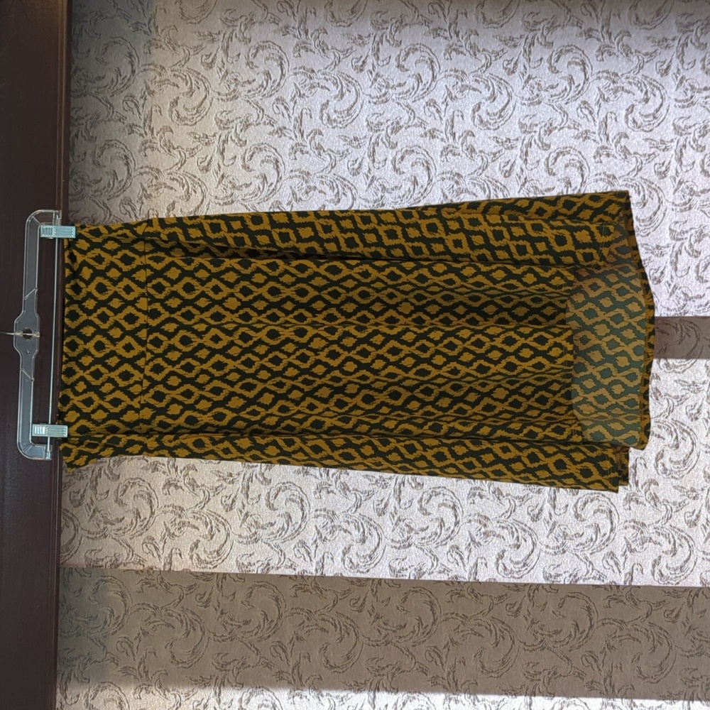 LuLaRoe Azure Skirt, size XL, Deep Green and Gold, NWT
